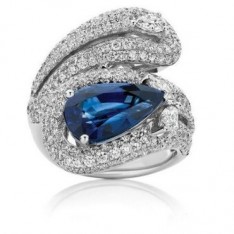 Royal Blue Sapphire and Diamond Dress Ring